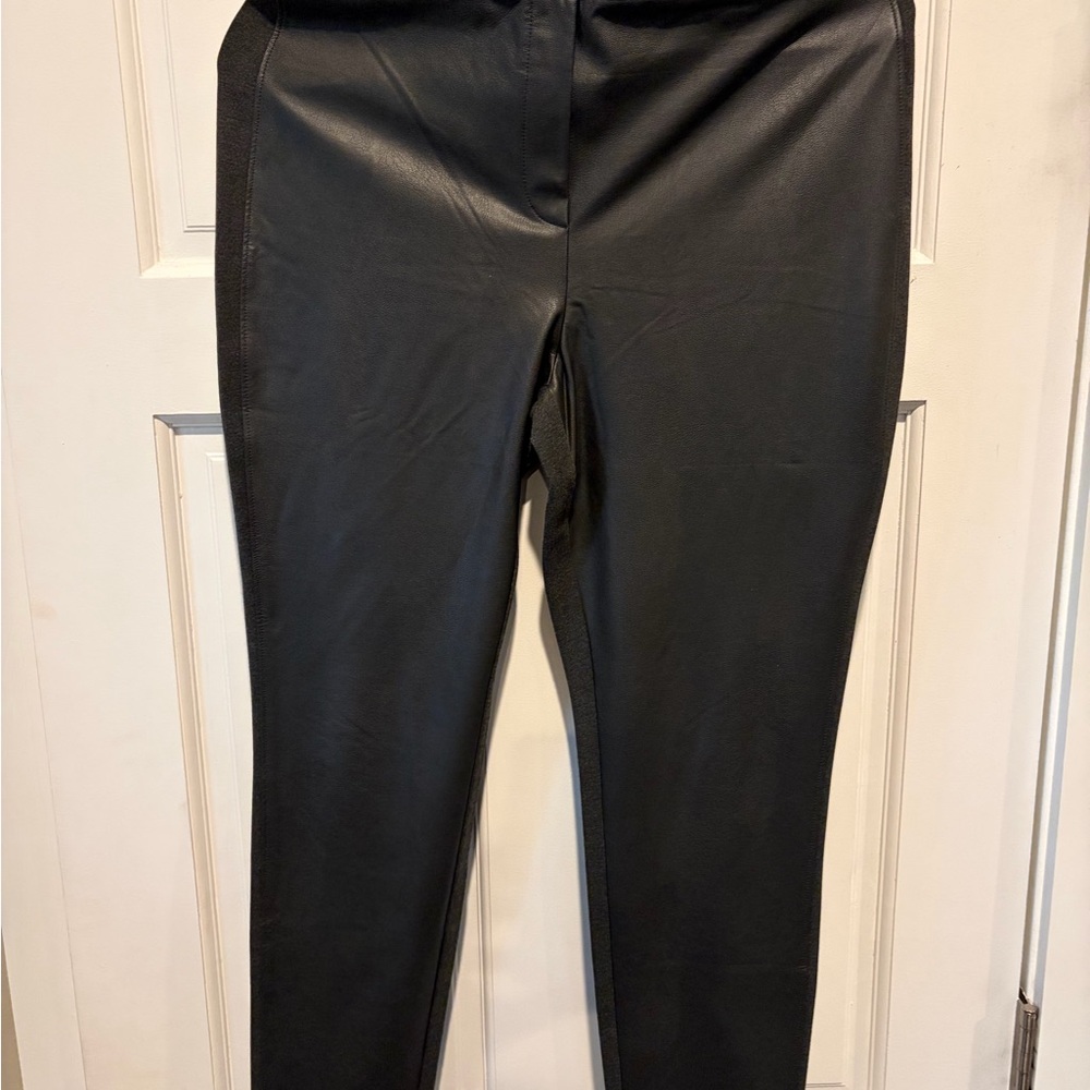 Chico's Charcoal Grey Pleather Women's leggings - size 1
